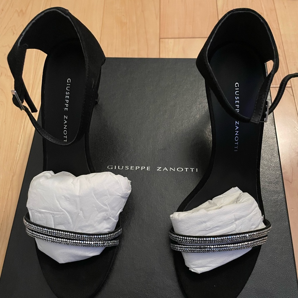 Giuseppe Zanotti Anise Crystal Embellished Suede Heels - NWT and Box